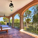 Villa Drimia